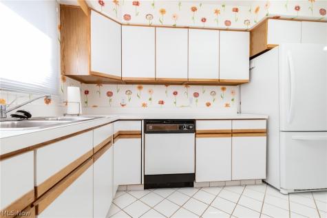 4 Chelsea Court Beachwood OH 44122