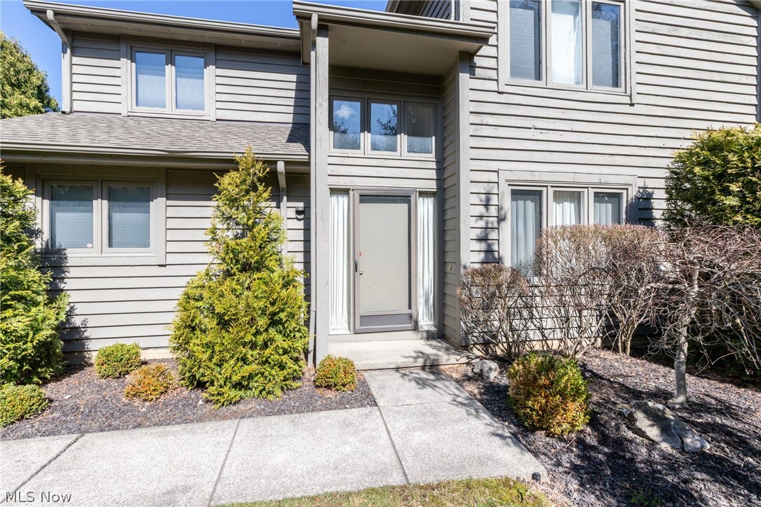 4 Chelsea Court Beachwood OH 44122