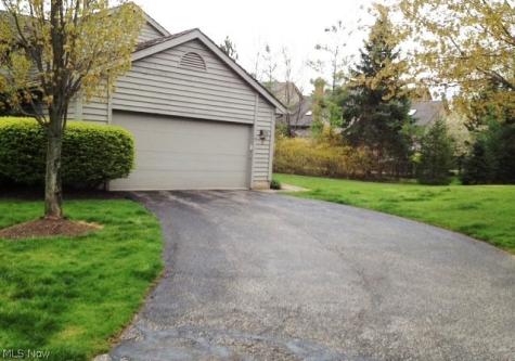 4 Chelsea Court Beachwood OH 44122