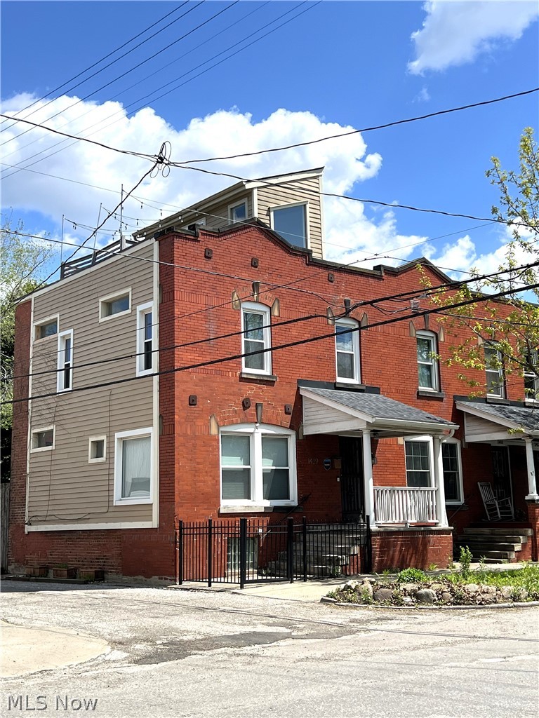 1429 W 38th Street Cleveland OH 44113