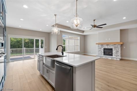 1119 Queen Anne Drive NW Massillon OH 44647