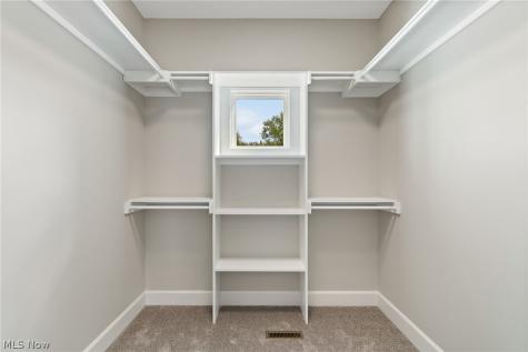 1119 Queen Anne Drive NW Massillon OH 44647