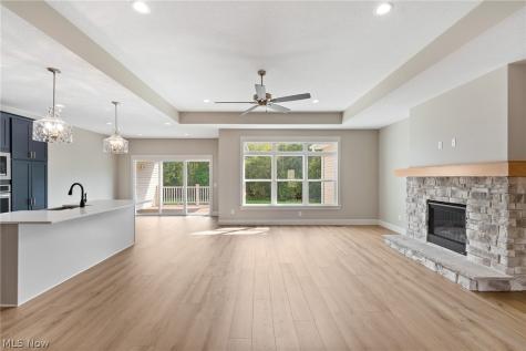1119 Queen Anne Drive NW Massillon OH 44647