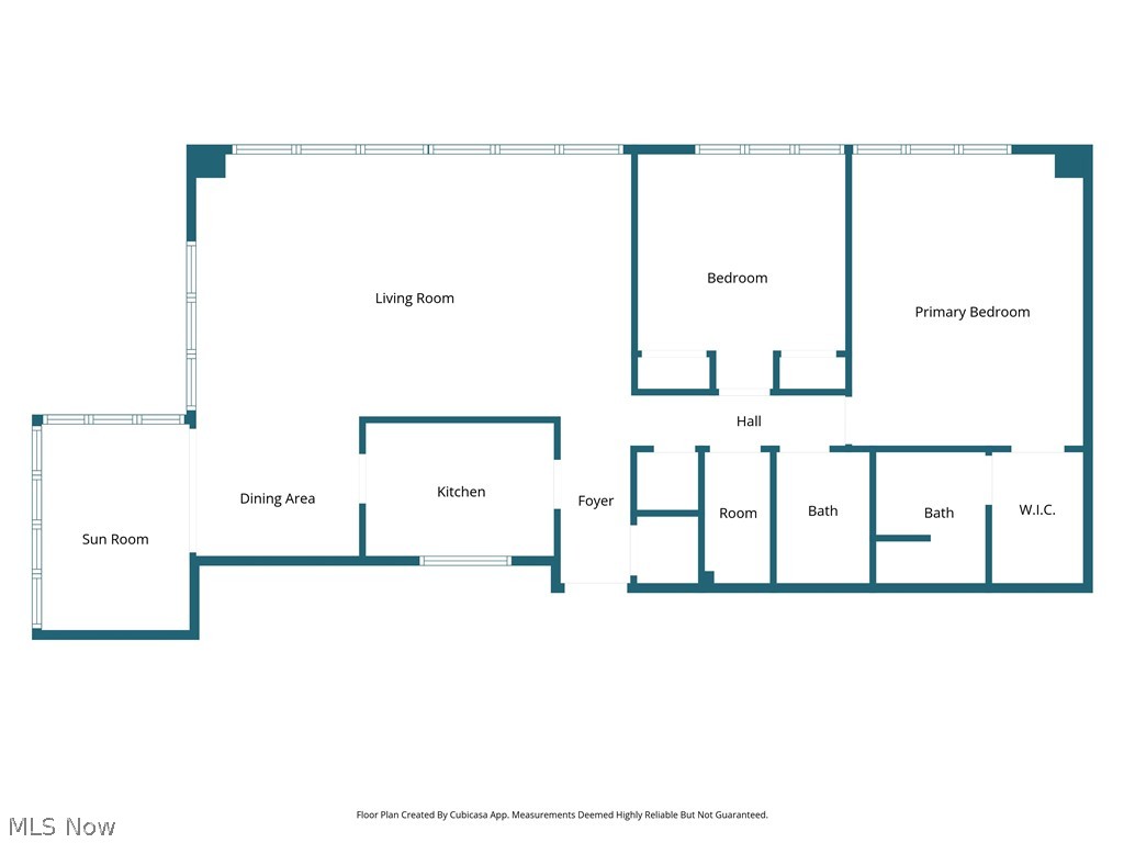 12520 Edgewater Drive Lakewood OH 44107