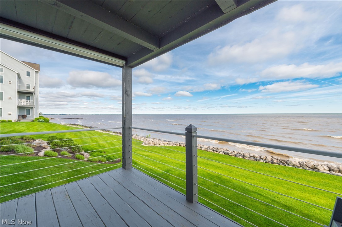 215 Grand Harbour Vermilion OH 44089