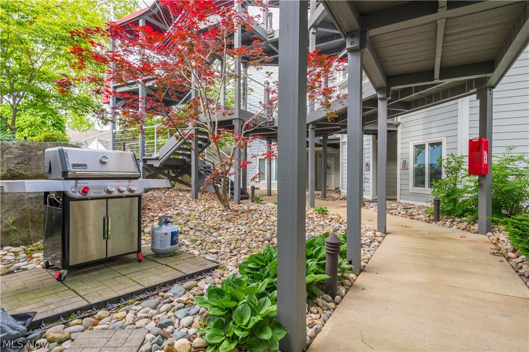 215 Grand Harbour Vermilion OH 44089