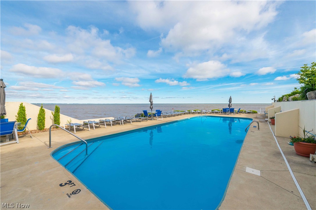 215 Grand Harbour Vermilion OH 44089