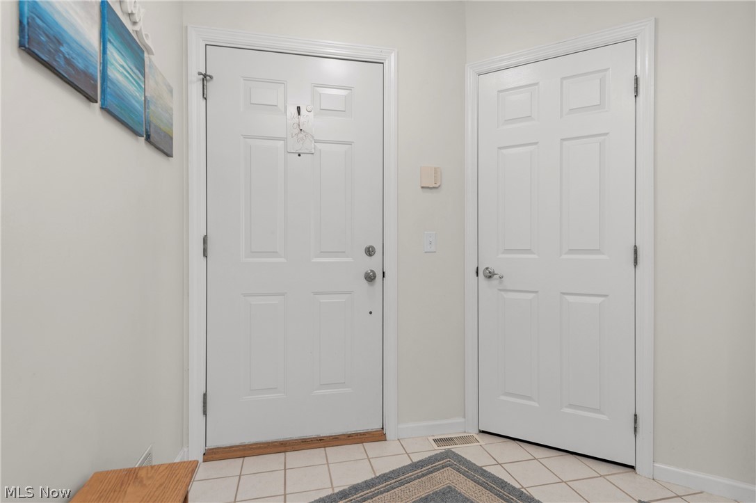 215 Grand Harbour Vermilion OH 44089
