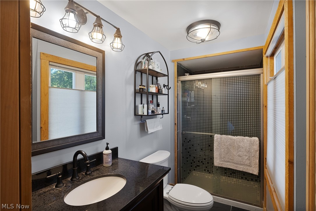 8532 Tanglewood Trail Chagrin Falls OH 44023