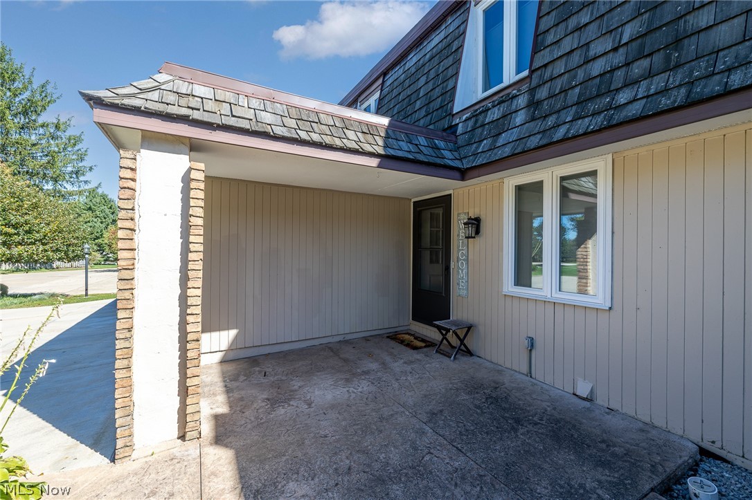8532 Tanglewood Trail Chagrin Falls OH 44023