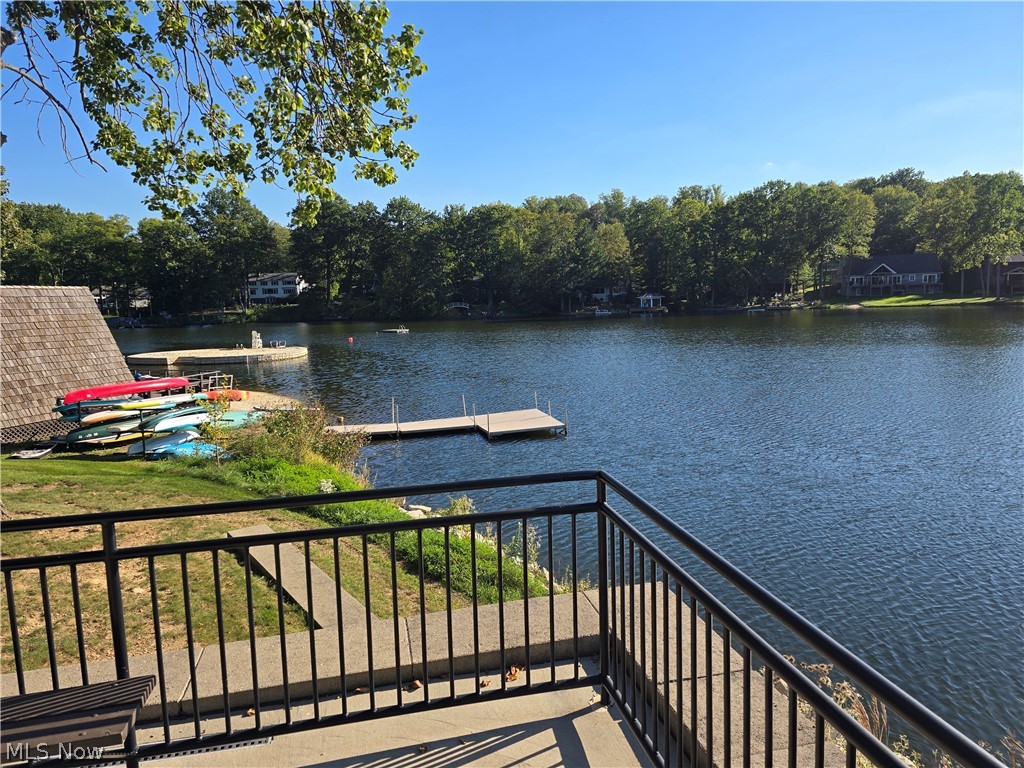 8532 Tanglewood Trail Chagrin Falls OH 44023