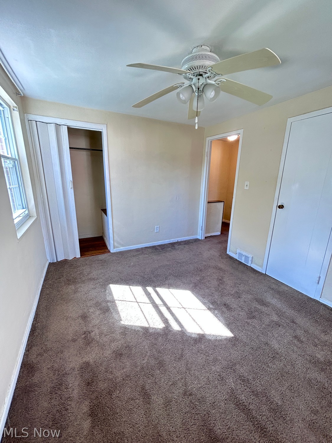 471 Clearview Drive Euclid OH 44123