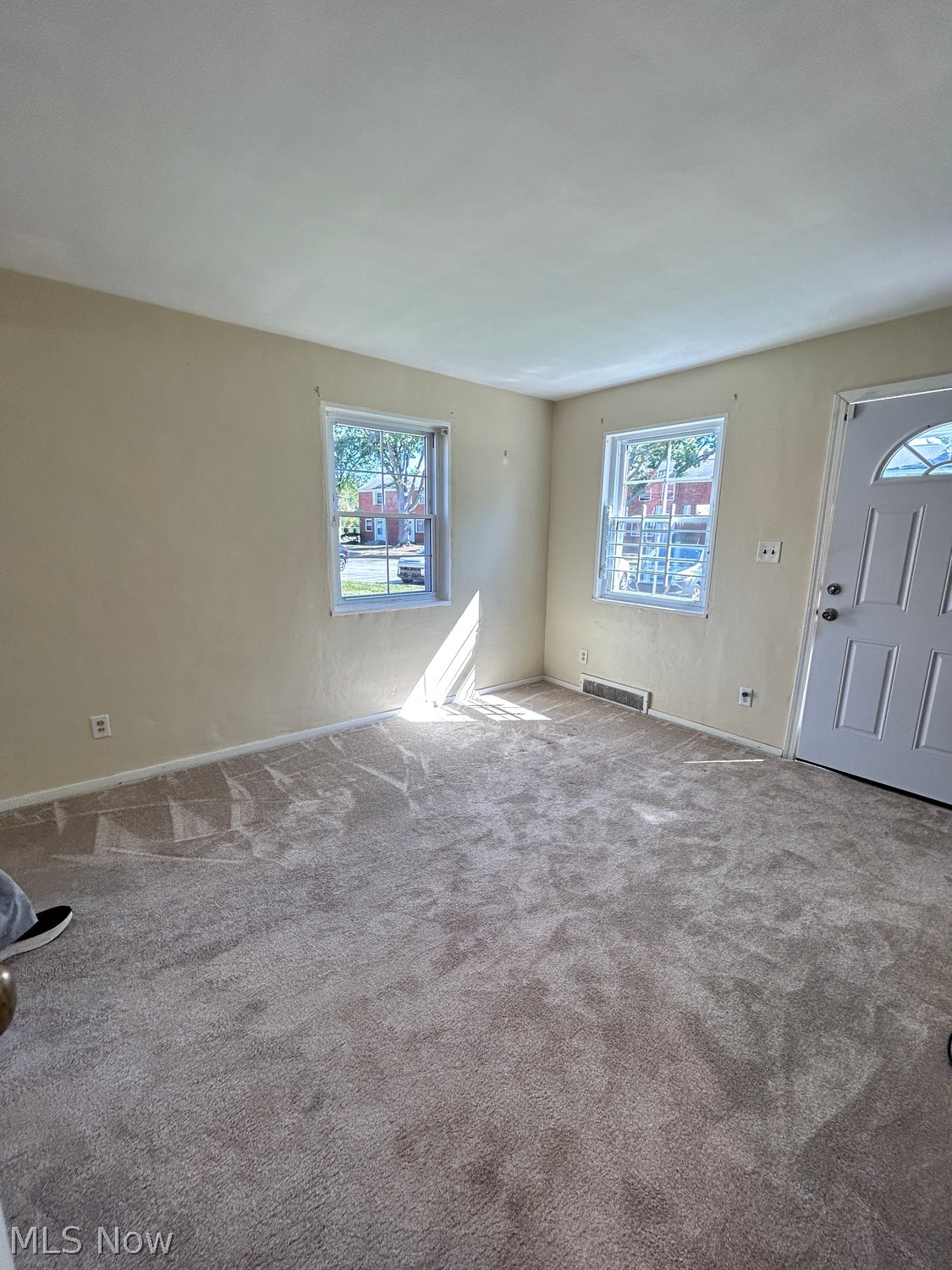 471 Clearview Drive Euclid OH 44123