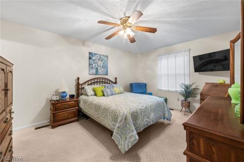 16406 Logan Court Strongsville OH 44136