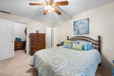 16406 Logan Court Strongsville OH 44136