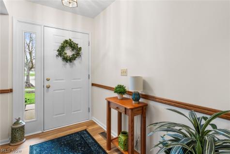 16406 Logan Court Strongsville OH 44136
