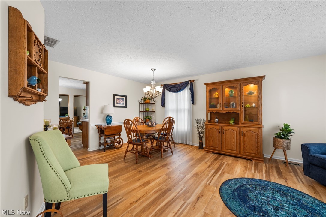 16406 Logan Court Strongsville OH 44136