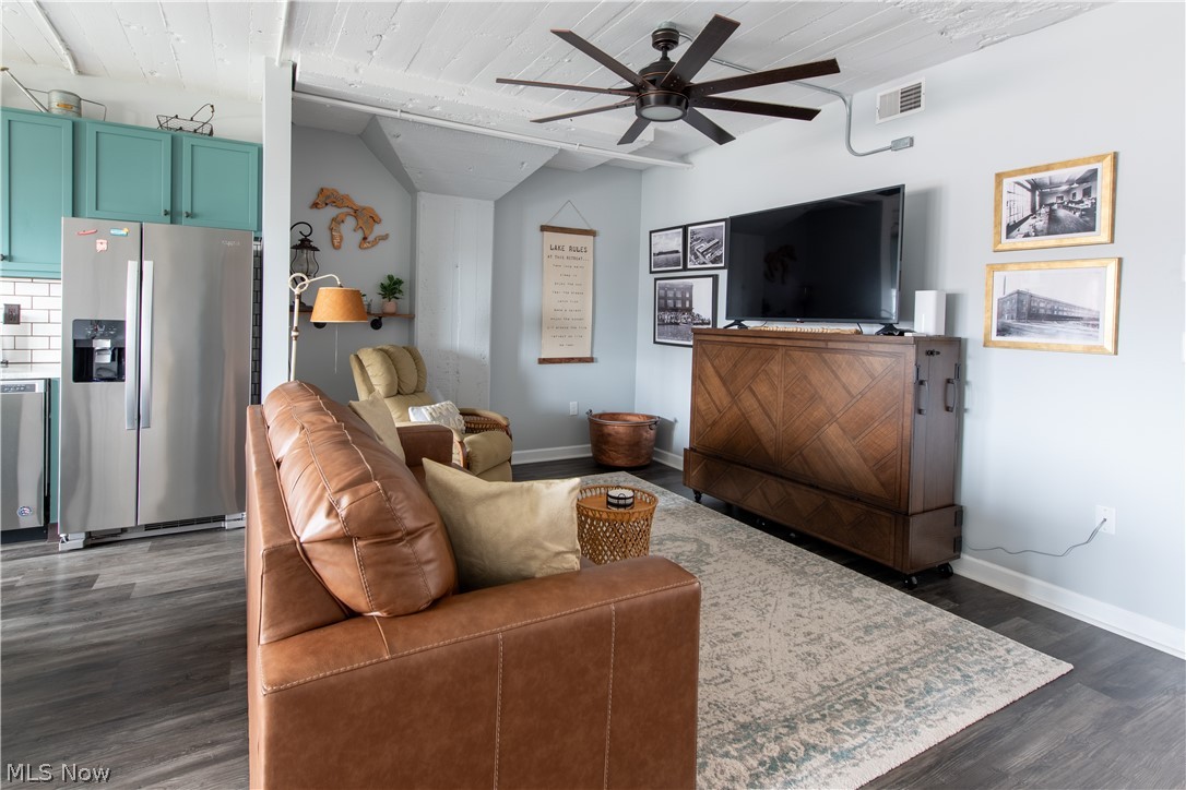 401 W Shoreline Drive Sandusky OH 44870