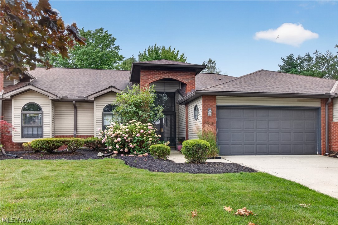 5242 Parkhurst Drive Sheffield Village OH 44054