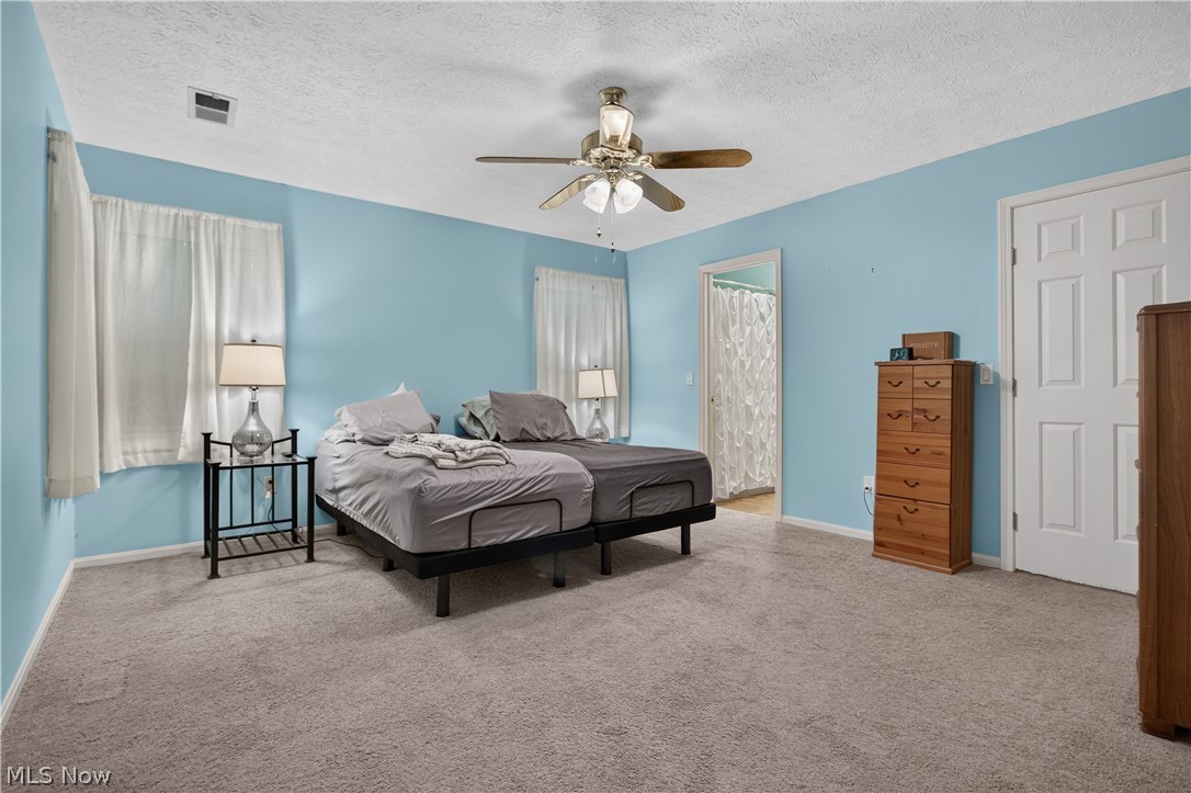 5242 Parkhurst Drive Sheffield Village OH 44054