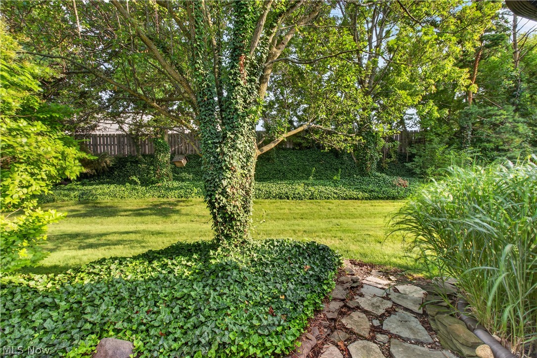 5242 Parkhurst Drive Sheffield Village OH 44054