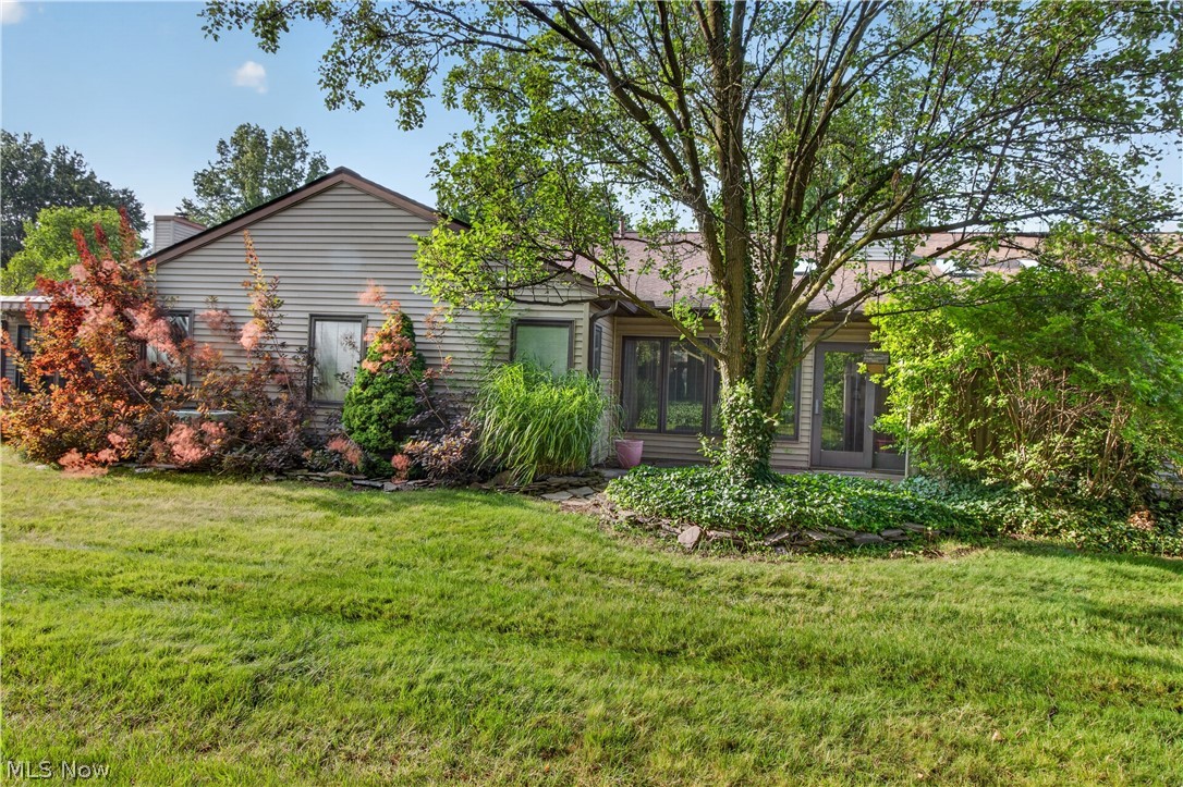 5242 Parkhurst Drive Sheffield Village OH 44054
