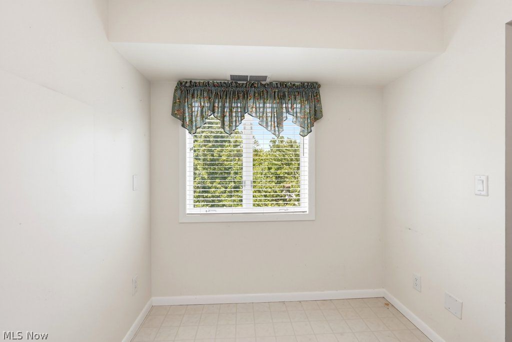 520 Meredith Lane Cuyahoga Falls OH 44223