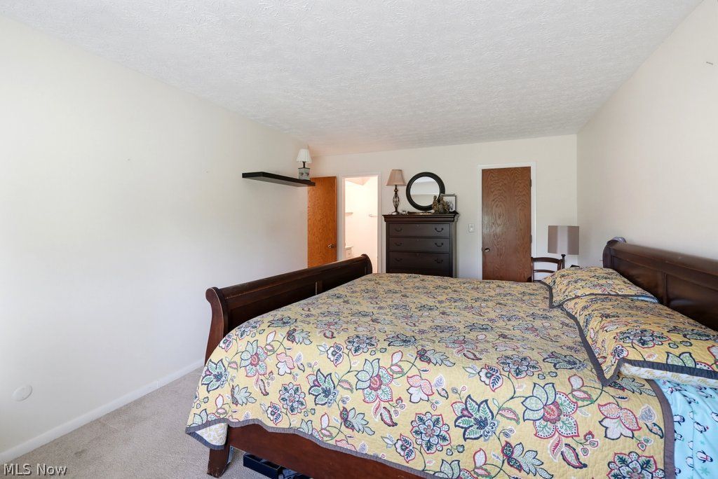 520 Meredith Lane Cuyahoga Falls OH 44223