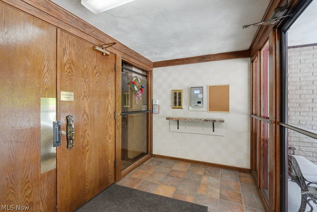 520 Meredith Lane Cuyahoga Falls OH 44223