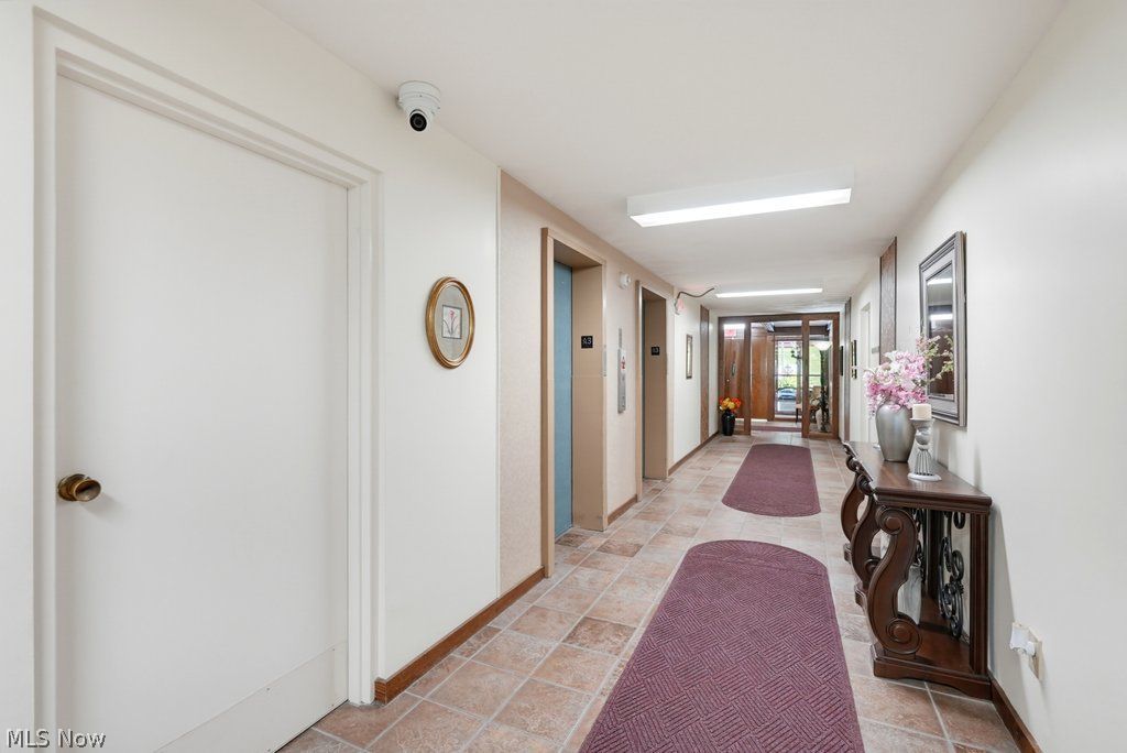 520 Meredith Lane Cuyahoga Falls OH 44223
