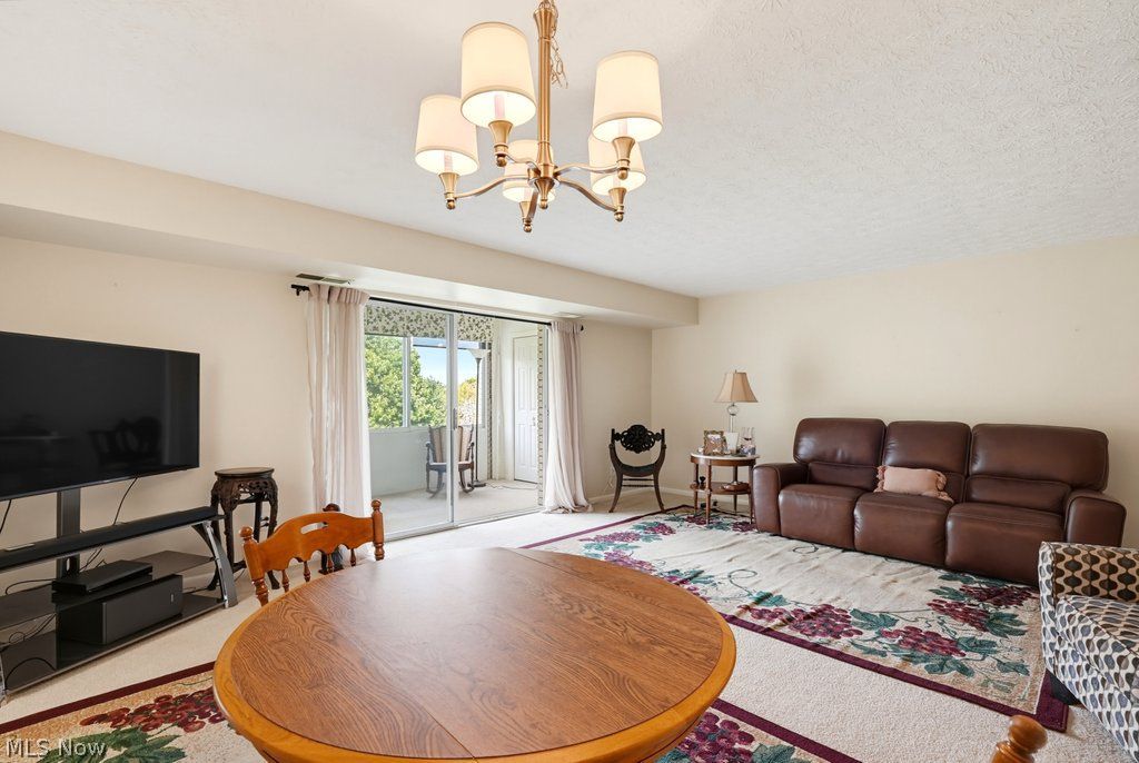 520 Meredith Lane Cuyahoga Falls OH 44223