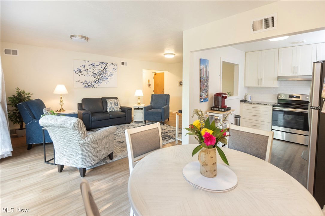 18501 Hilliard Boulevard Rocky River OH 44116