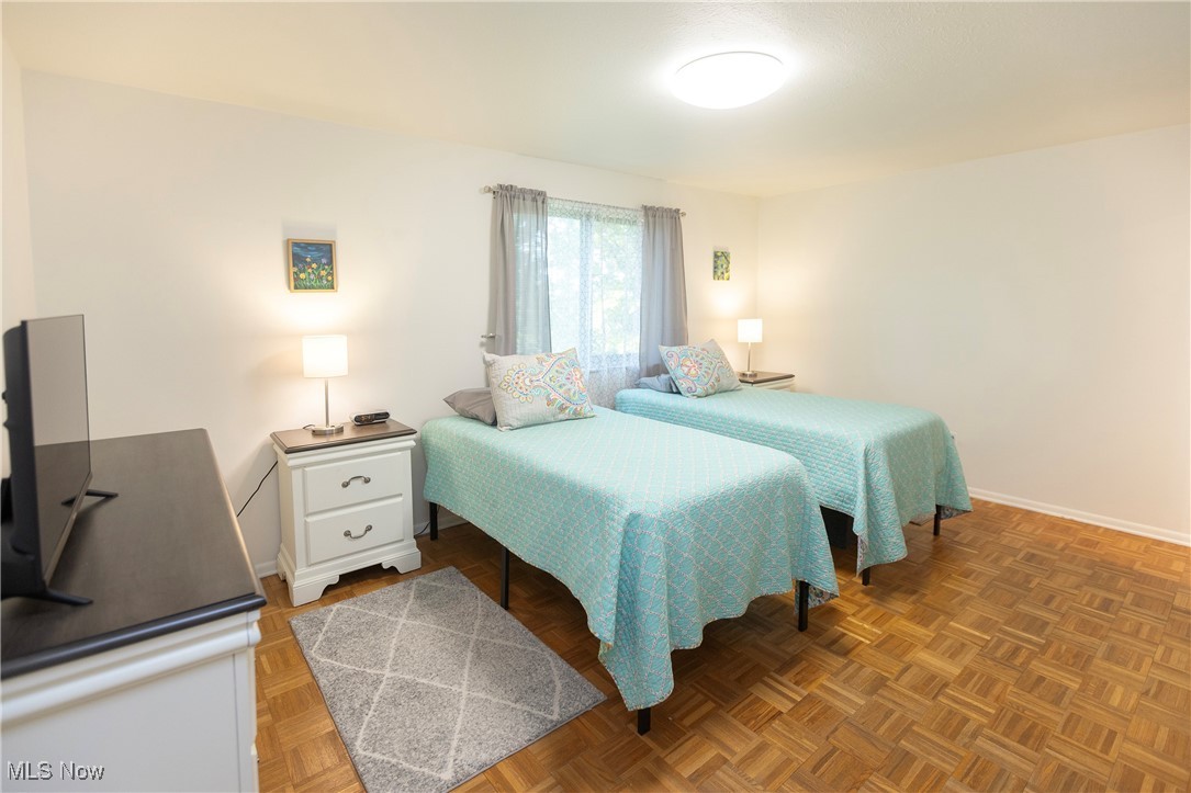 18501 Hilliard Boulevard Rocky River OH 44116