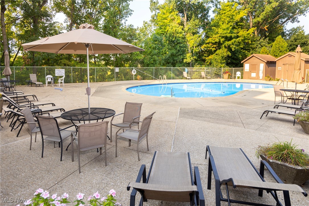 18501 Hilliard Boulevard Rocky River OH 44116