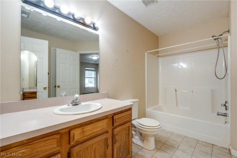 600 Hilltop Terrace Tallmadge OH 44278