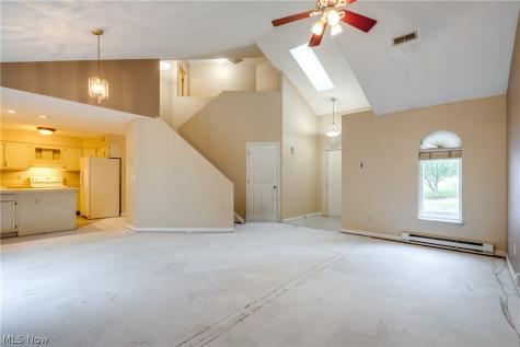 600 Hilltop Terrace Tallmadge OH 44278