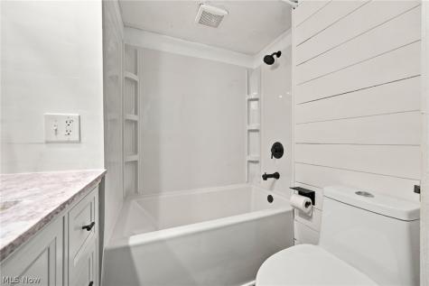 5570 Barton Road North Olmsted OH 44070