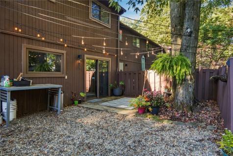5570 Barton Road North Olmsted OH 44070
