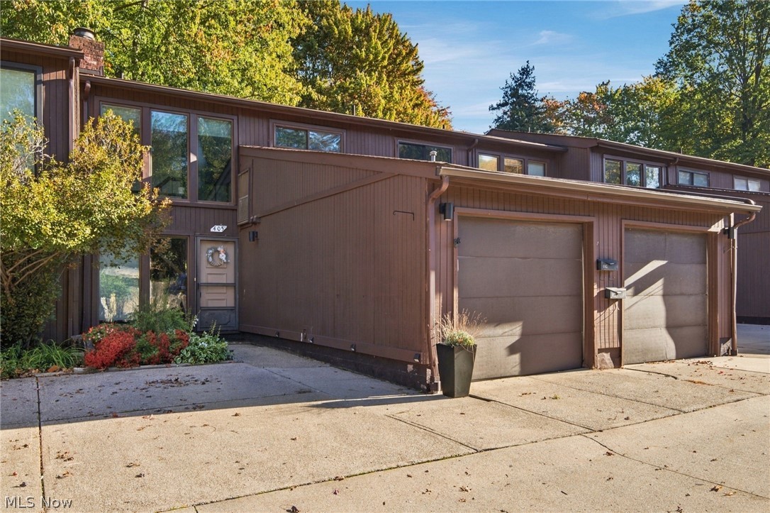 5570 Barton Road North Olmsted OH 44070