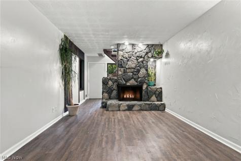 5570 Barton Road North Olmsted OH 44070