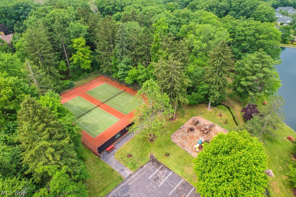1005 Canyon View Road Sagamore Hills OH 44067