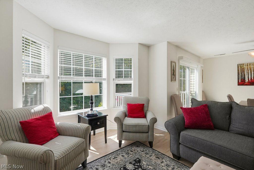 1005 Canyon View Road Sagamore Hills OH 44067