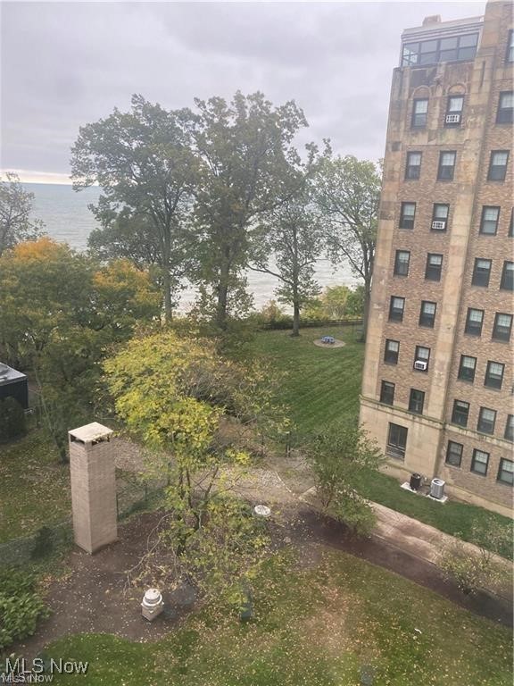 12520 Edgewater Drive Lakewood OH 44107