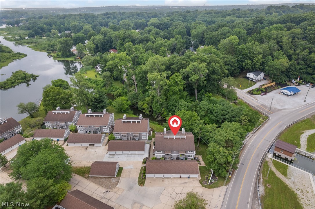 227-E Portage Lakes Drive Akron OH 44319