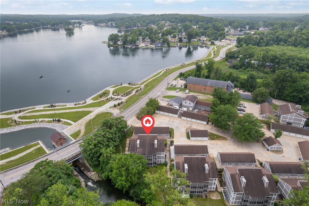 227-E Portage Lakes Drive Akron OH 44319