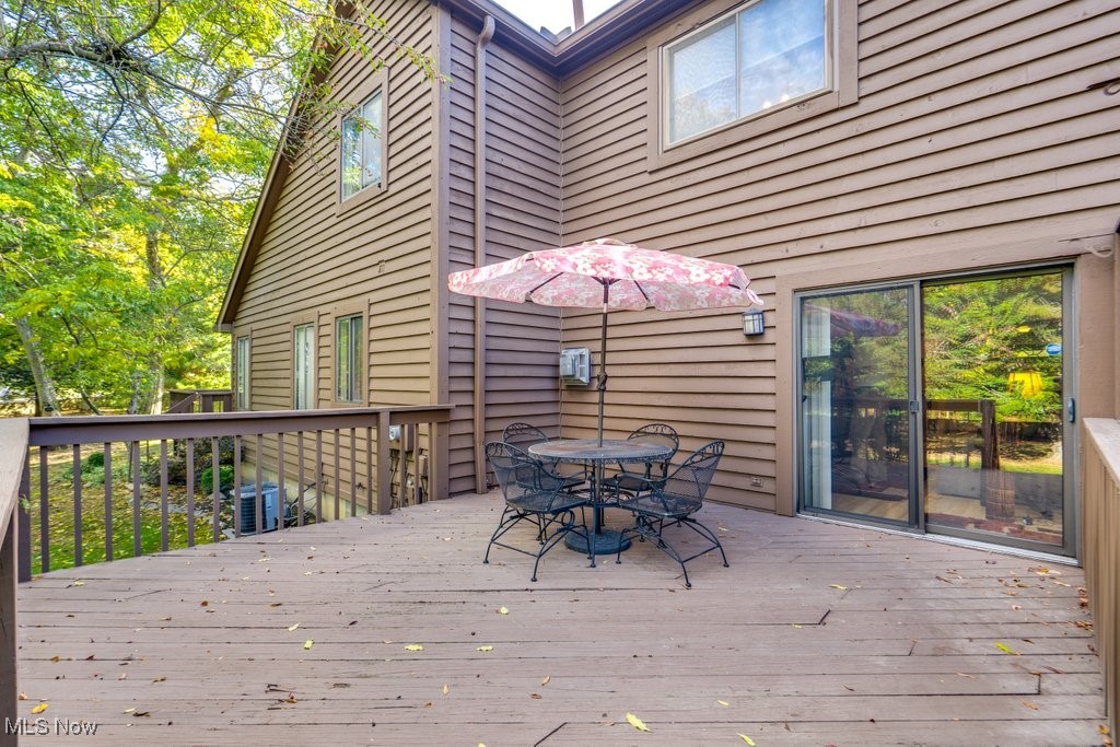 842 Arboretum Circle Northfield OH 44067