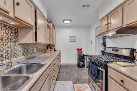 12900 Lake Avenue Lakewood OH 44107