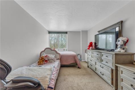 12900 Lake Avenue Lakewood OH 44107