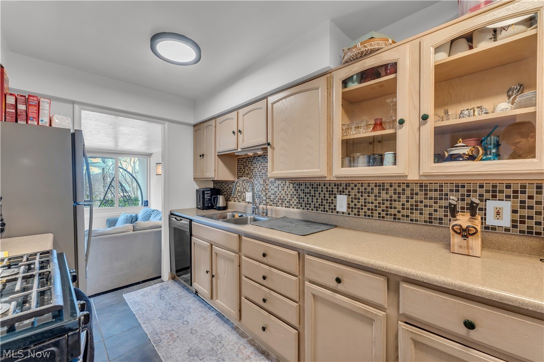 12900 Lake Avenue Lakewood OH 44107