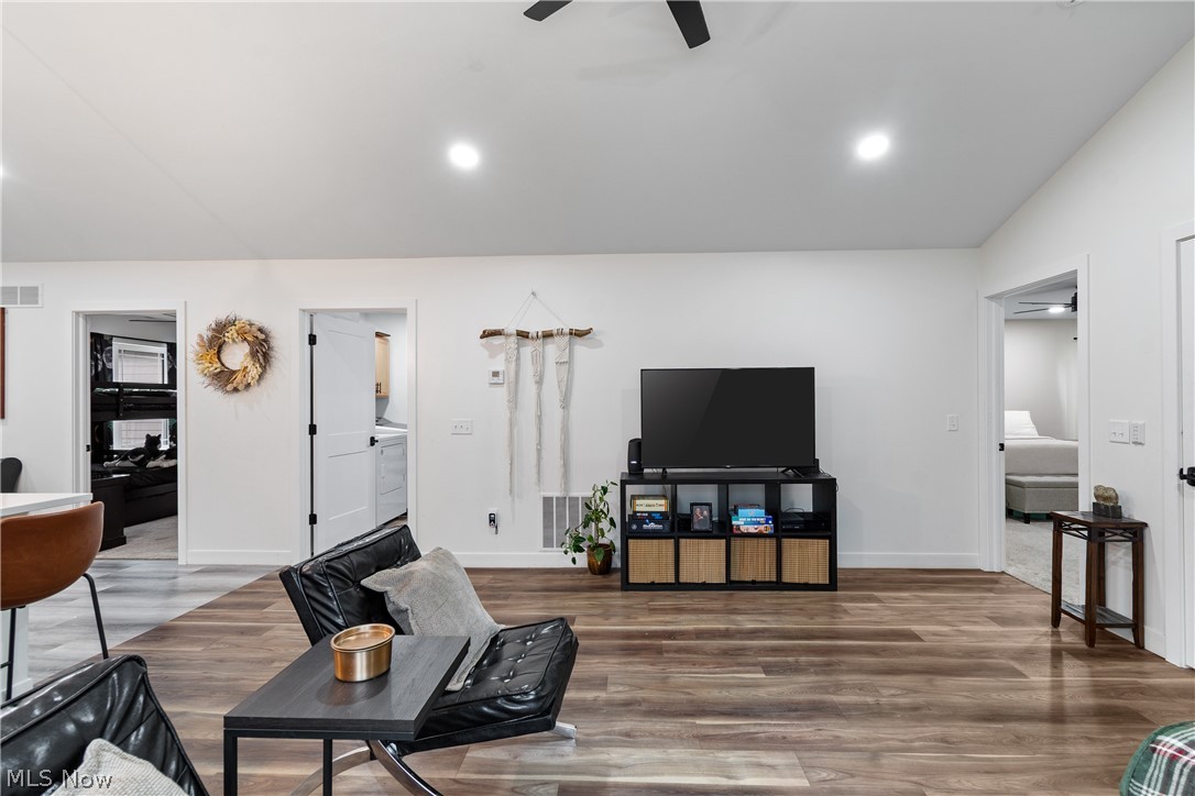 1013 Sycamore Lane Millersburg OH 44654